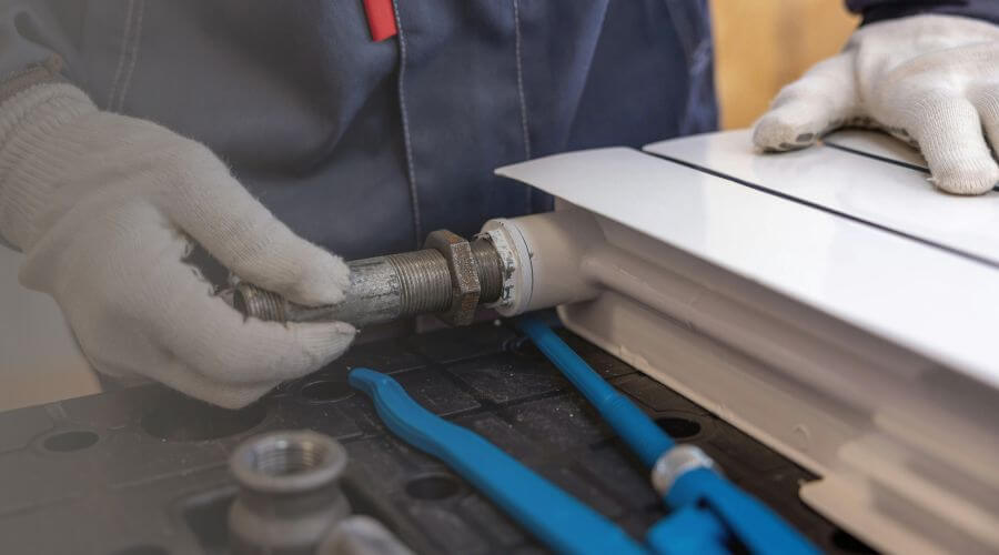 Local water heater installation in Riverside, MI